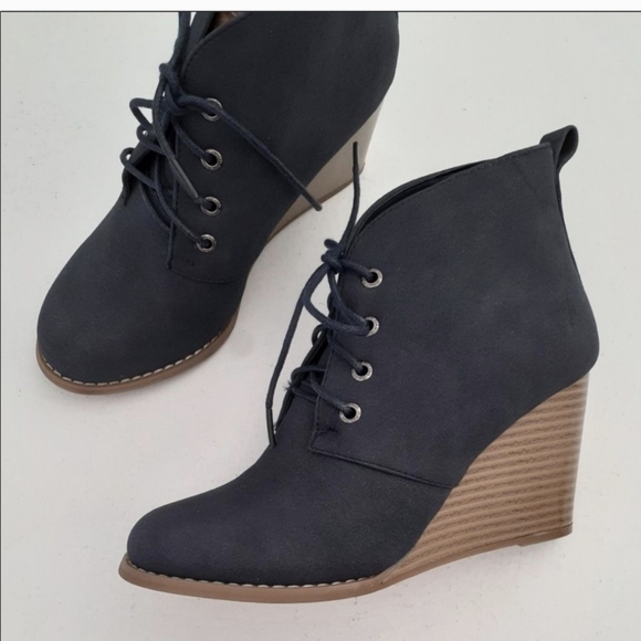 1983 Nautica Wedges - Picture 1 of 4